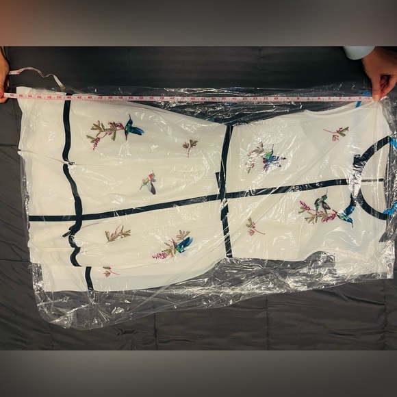 Ted Baker White Embroidered hummingbird Lina Midi Dress size 1 - Picture 14 of 15